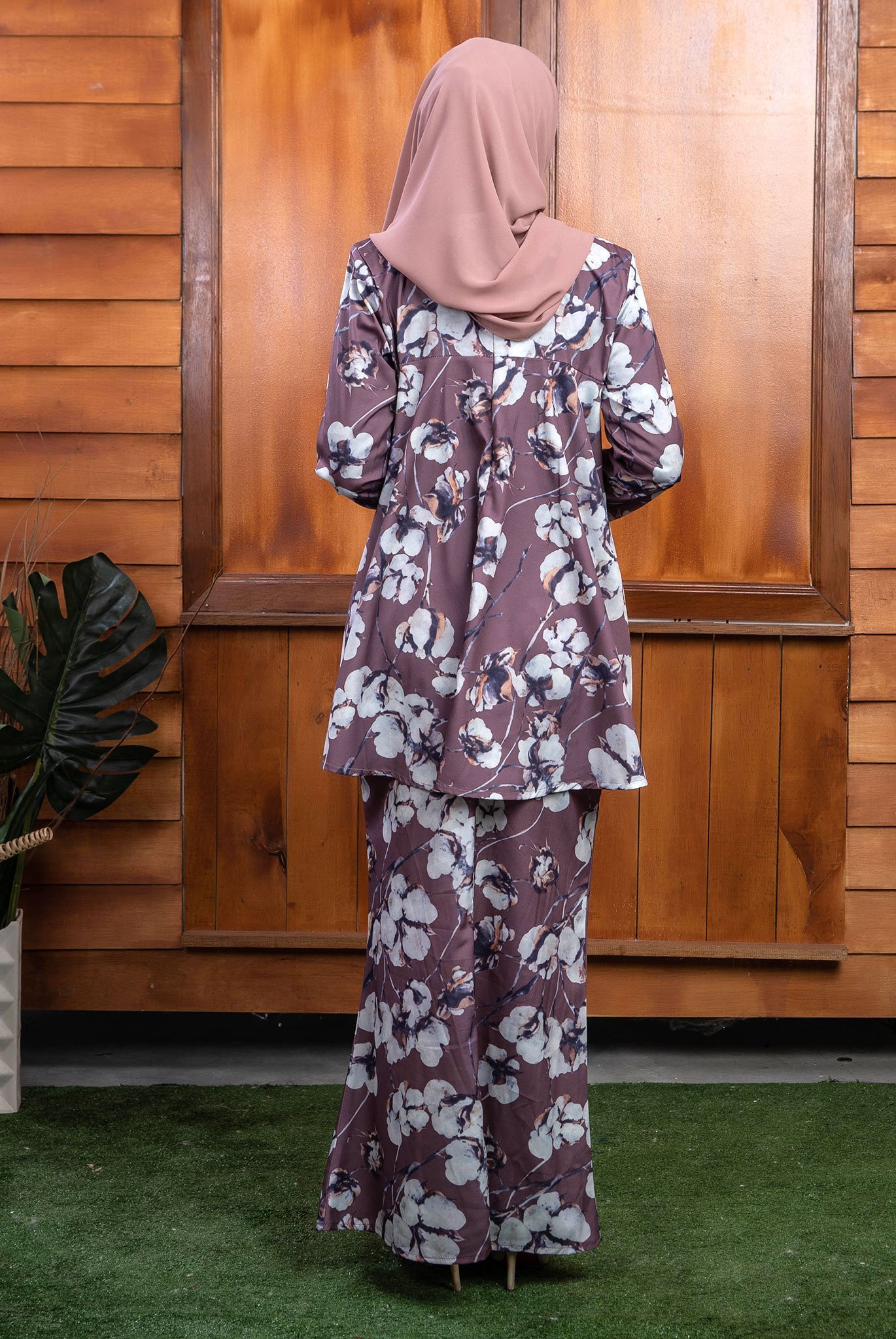 632PD-1 – Color Blast Closet