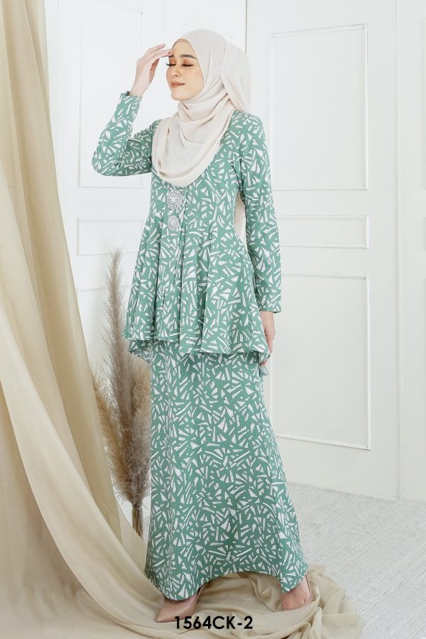 Cempaka Kebaya in Green (1564CK-2) - Image 3