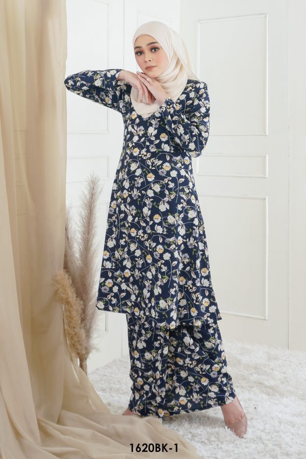 Bella Kurung in Dark Blue (1620BK-1) - Image 4