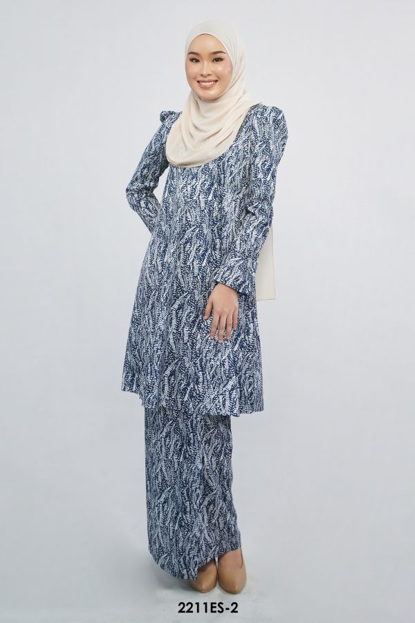 Estella Kurung in Blueberry (2211ES-2) - Image 3