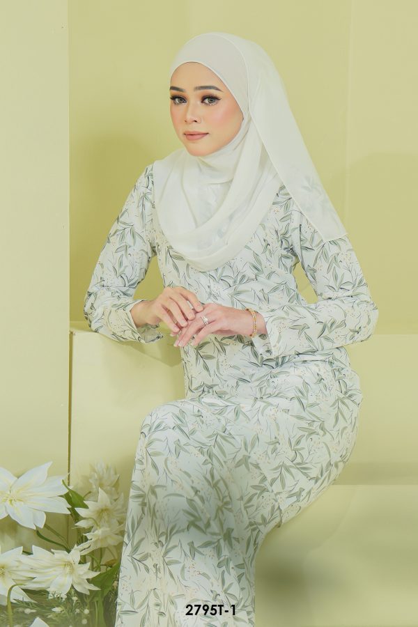 Teejah Kurung in White (2795T-1) - Image 2