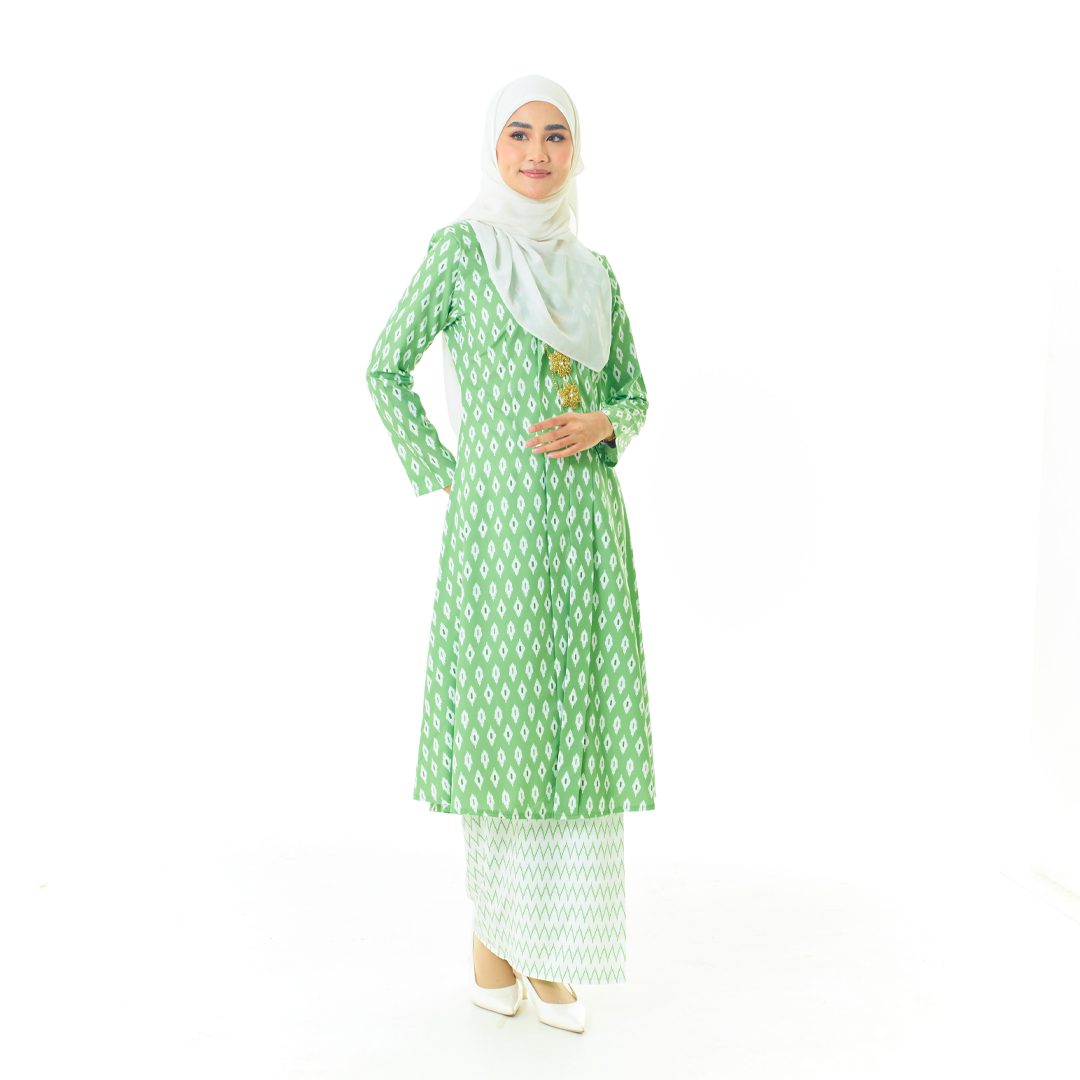 Kebarung Kalthom in Green (K267KKM-5) – Color Blast