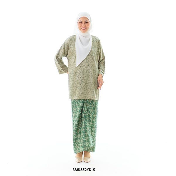 Yasmin Kurung in Dusty Green (BMK352YK-5)