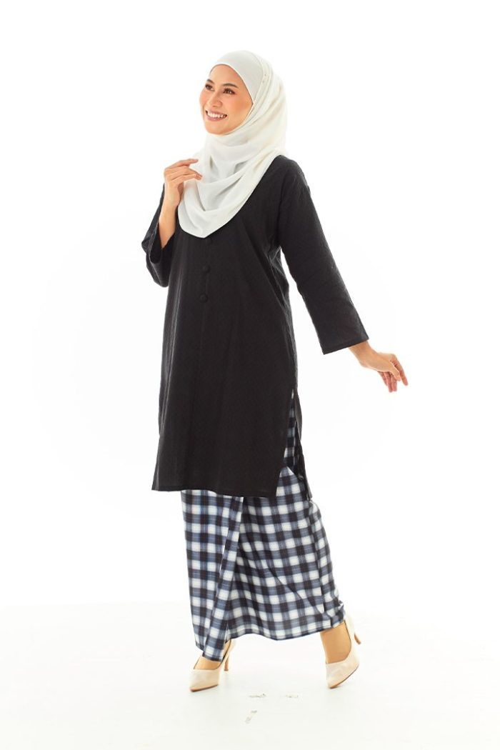 Rosie Kurung in Black (K329ROS-1)