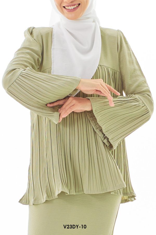 Dayan Kurung in Sage Green (V23DY-10) - Image 3