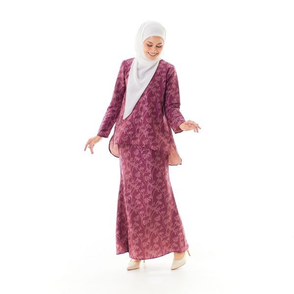 Vanessa Kurung in Berry (BMK357V-6) - Image 2