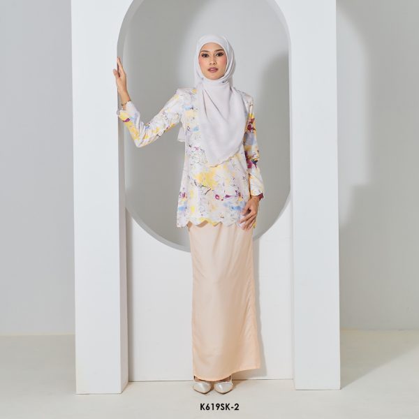 Sandra Kurung in Amber (K619SK-2)