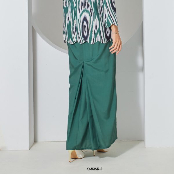 Sandra Kurung in Dark Green (K683SK-1) - Image 4