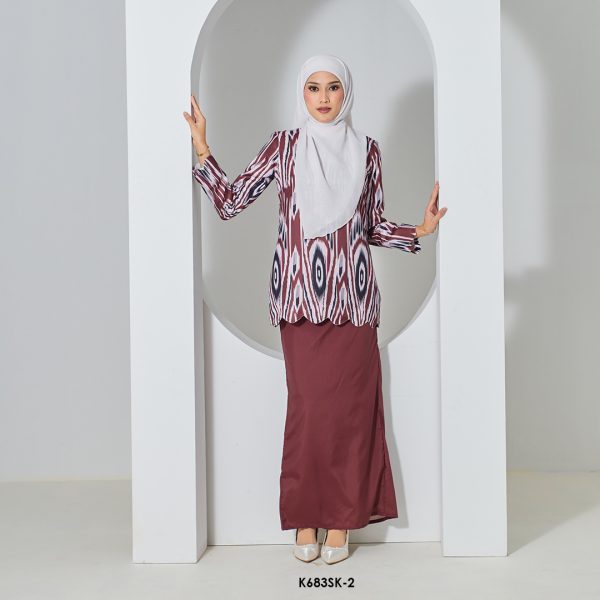 Sandra Kurung in Dark Maroon (K683SK-2)