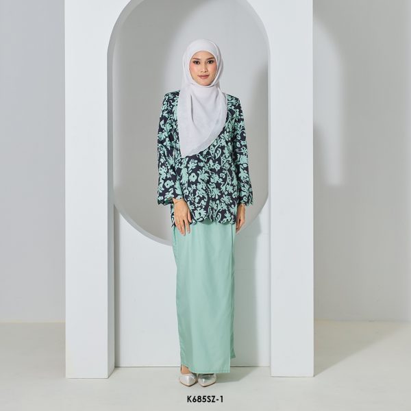 Suzy Kurung in Dusty Green (K685SZ-1)