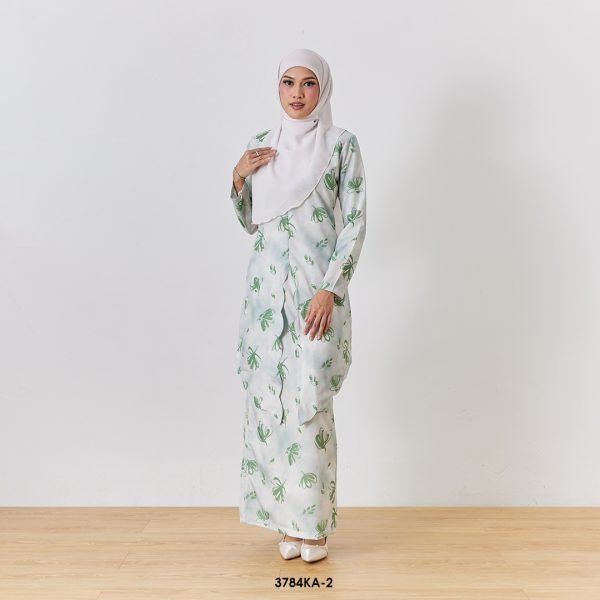 Kebaya Anggun 2.0 in Faded Green (3784KA-2)