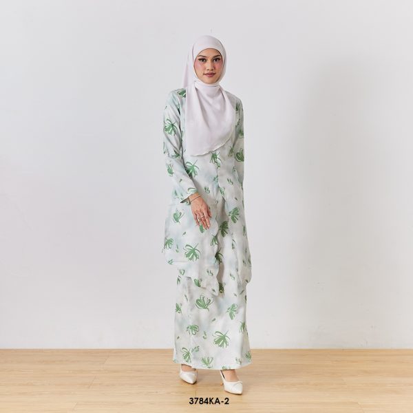 Kebaya Anggun 2.0 in Faded Green (3784KA-2) - Image 3