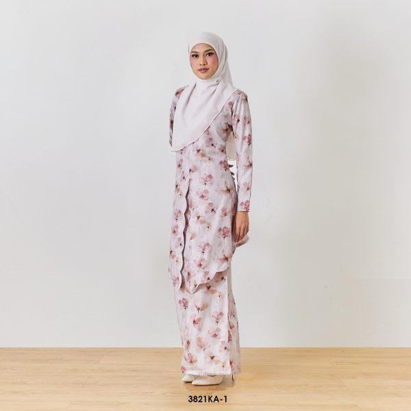 Kebaya Anggun 2.0 in Rose Gold (3821KA-1) - Image 3