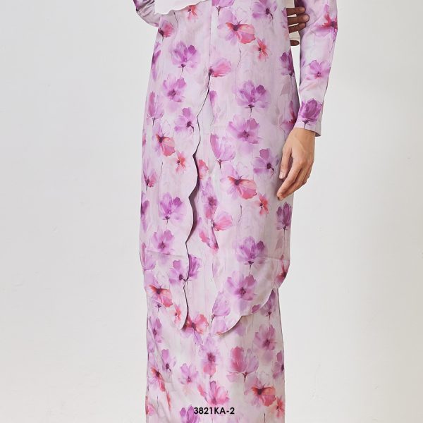 Kebaya Anggun 2.0 in Magenta (3821KA-2) - Image 2