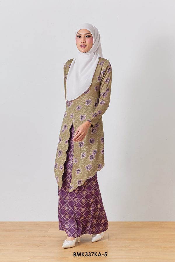 Kebaya Anggun in Sage Green (BMK337KA-5) - Image 3