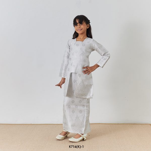 Kebaya Wilda Kids in Silver (K716(K)-1) - Image 2