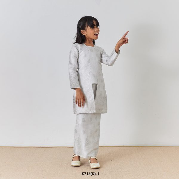 Kebaya Wilda Kids in Silver (K716(K)-1) - Image 3