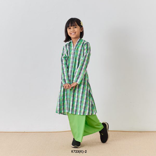 Kebarung Kalthom 2.0 Scallop Kids in Spring Green (K723(K)-2) - Image 2