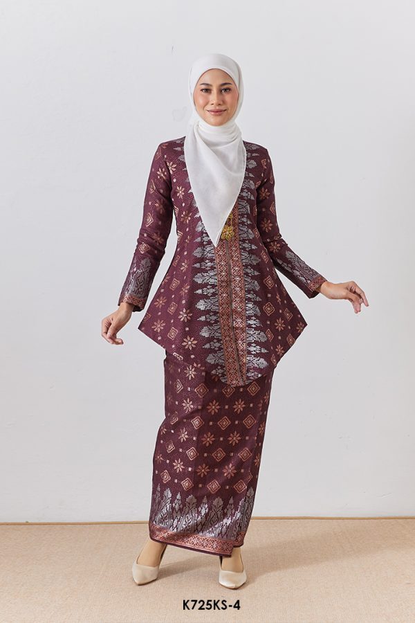 Kebaya Saloma in Dark Maroon (K725KS-4)