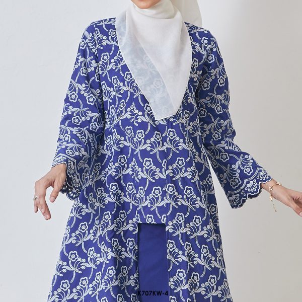 Kebaya Wilda Sulam in Navy Blue (K707KW-4) - Image 2