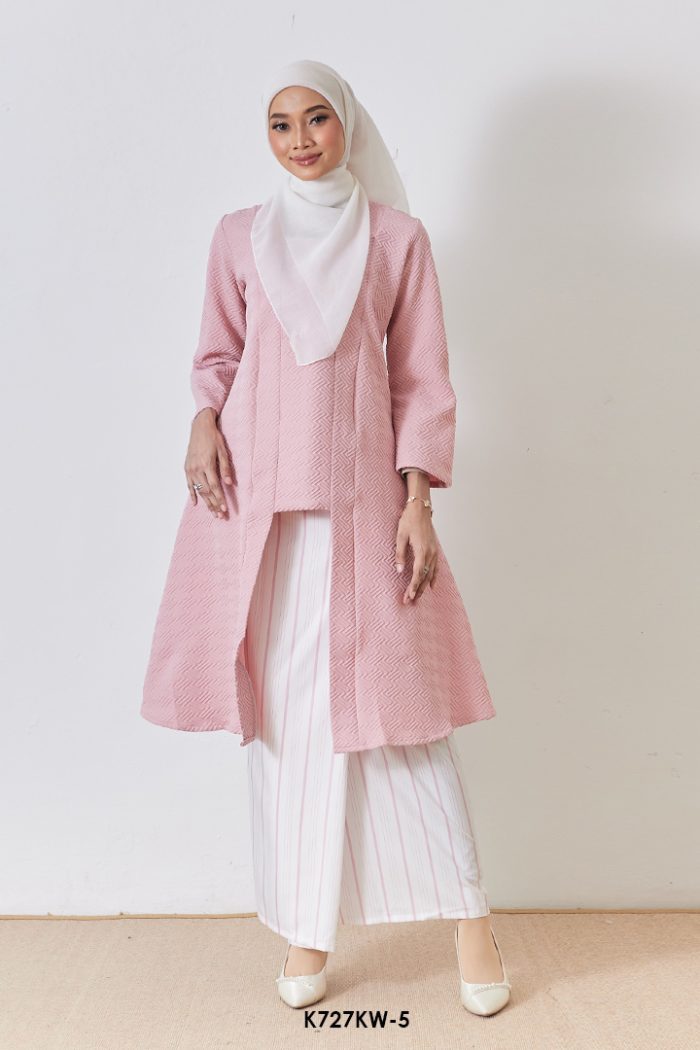 Kebaya Wilda 2.0 in Bubblegum Pink (K727KW-5)