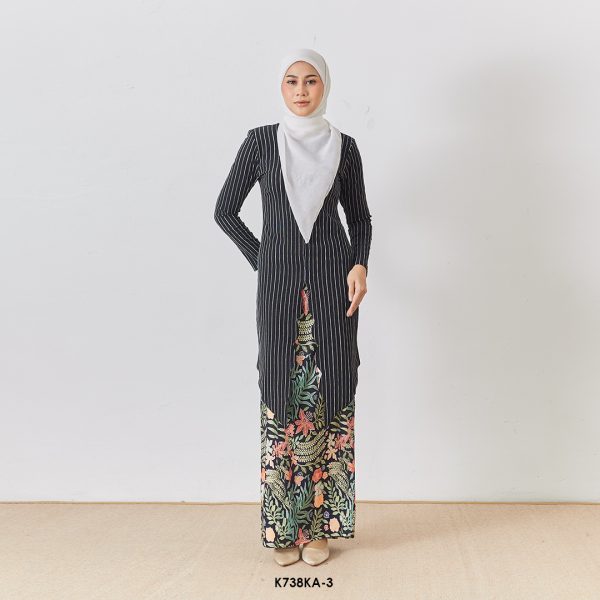 Kebaya Anggun 2.0 in Black (K738KA-3)