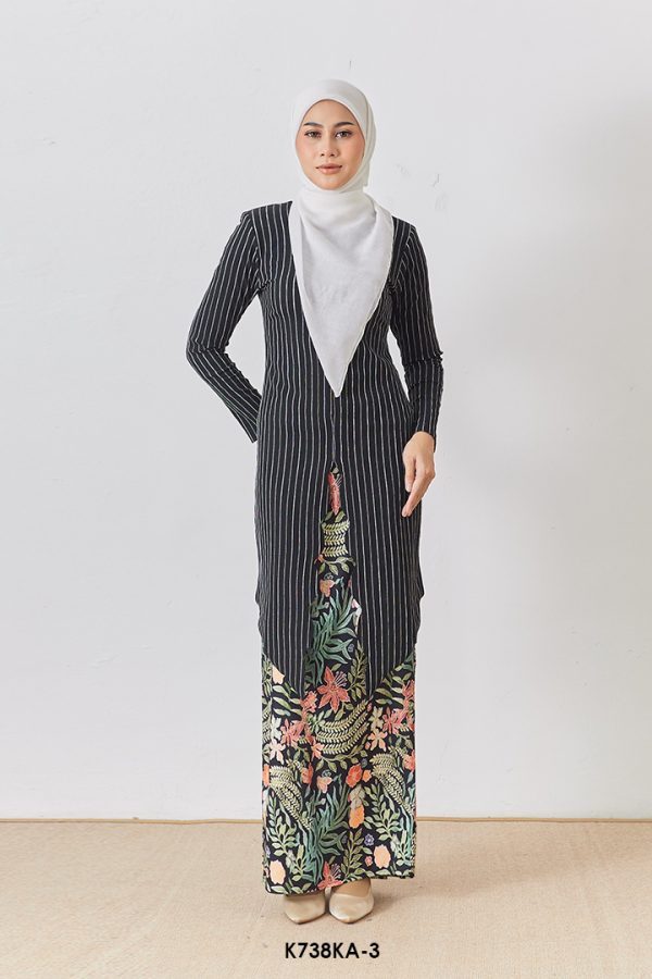 Kebaya Anggun 2.0 in Black (K738KA-3)