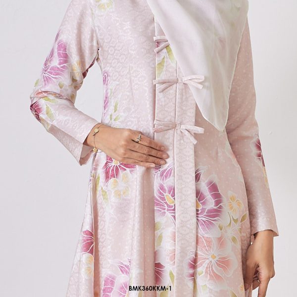 Kebarung Batiq Mia 3.0 Ribbon in Peach (BMK360KKM-1) - Image 3