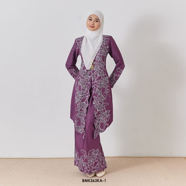 Kebaya Anggun 2.0 in Mangosteen (BMK363KA-1)