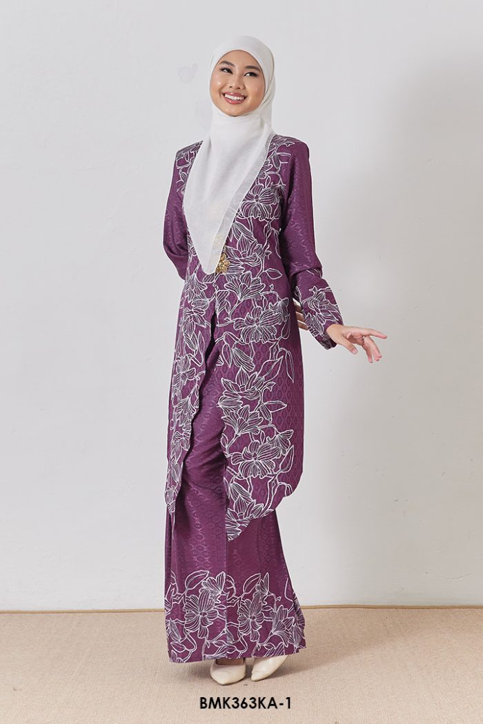 Kebaya Anggun 2.0 in Mangosteen (BMK363KA-1)