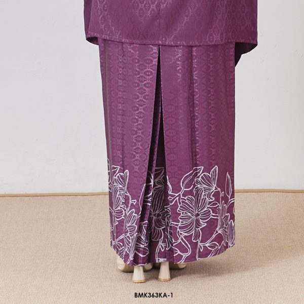 Kebaya Anggun 2.0 in Mangosteen (BMK363KA-1) - Image 4