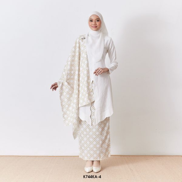 Kebaya Anggun 2.0 With Shawl in White (K744KA-4)
