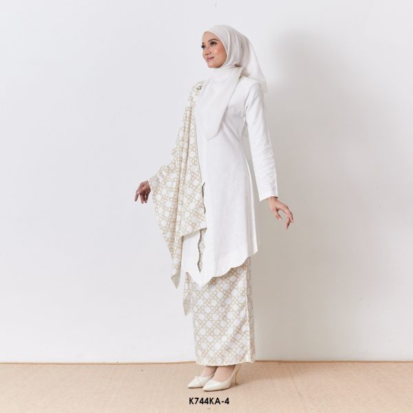 Kebaya Anggun 2.0 With Shawl in White (K744KA-4) - Image 2