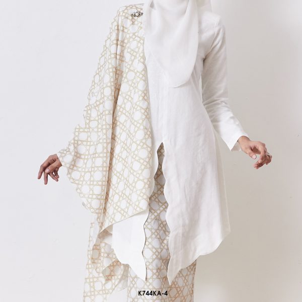 Kebaya Anggun 2.0 With Shawl in White (K744KA-4) - Image 3