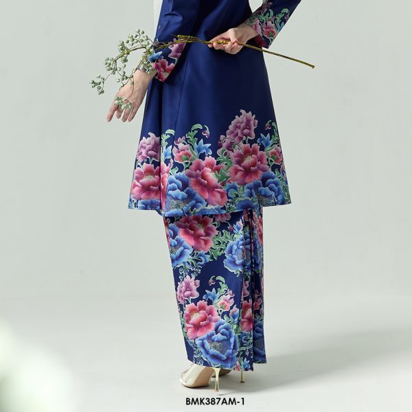 Ameera Kurung in Dark Blue (BMK387AM-1) - Image 3