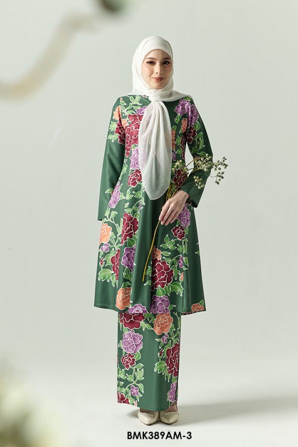 Ameera Kurung in Hunter Green (BMK389AM-3)