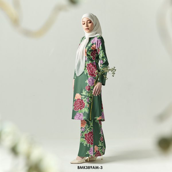 Ameera Kurung in Hunter Green (BMK389AM-3) - Image 2