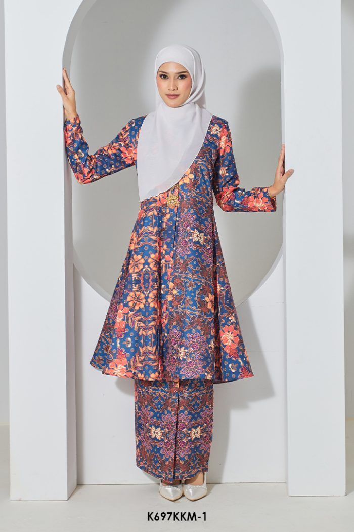Kebarung Kalthom in Facebook Blue (K697KKM-1)