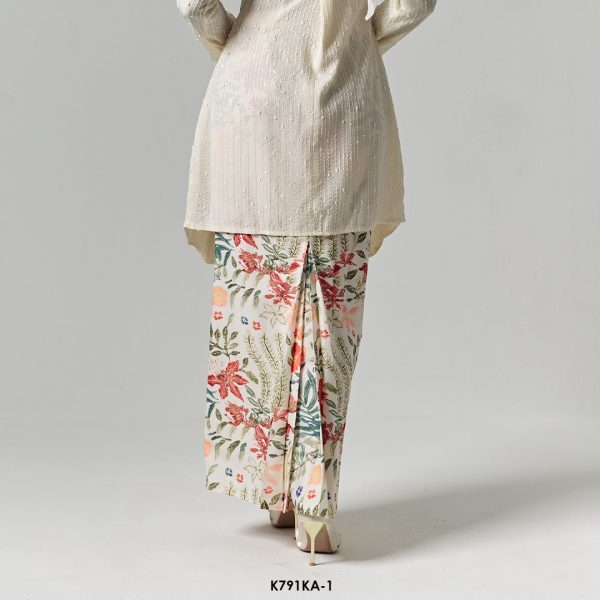 Kebaya Anggun 2.0 in Off White (K791KA-1) - Image 3
