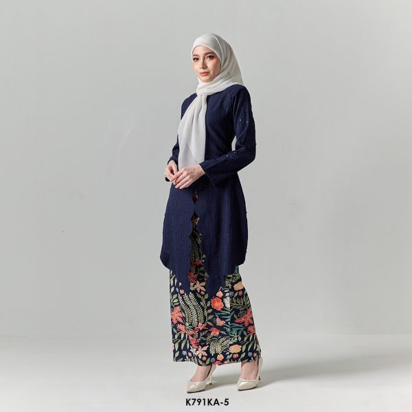 Kebaya Anggun 2.0 in Dark Blue (K791KA-5) - Image 2