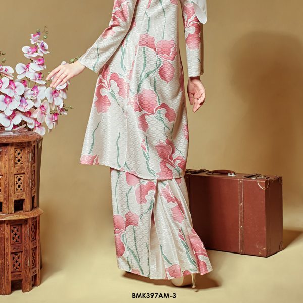 Ameera Kurung in Cream (BMK397AM-3) - Image 3