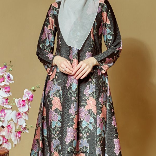 Ameera Kurung in Black (BMK398AM-1) - Image 4