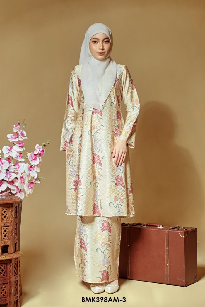 Ameera Kurung in Cream (BMK398AM-3)