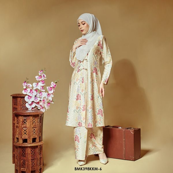 Kebarung Batiq Mia 3.0 Ribbon in Cream (BMK398KKM-6) - Image 2