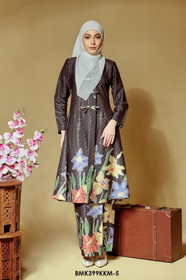 Kebarung Batiq Mia 3.0 Ribbon in Black (BMK399KKM-5)