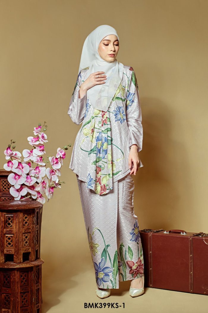 Kebaya Saloma in Silver (BMK399KS-1)