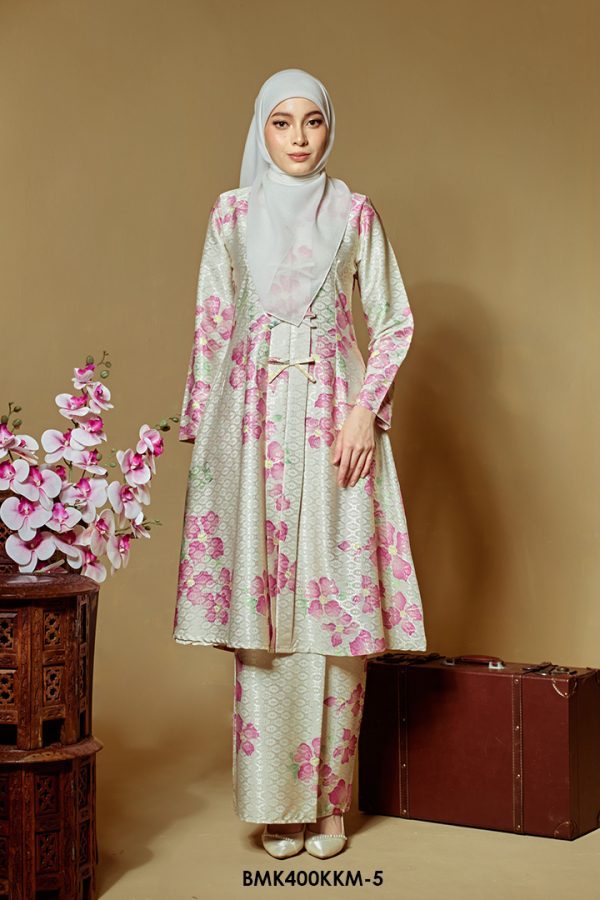 Kebarung Batiq Mia 3.0 Ribbon in Cream (BMK400KKM-5)