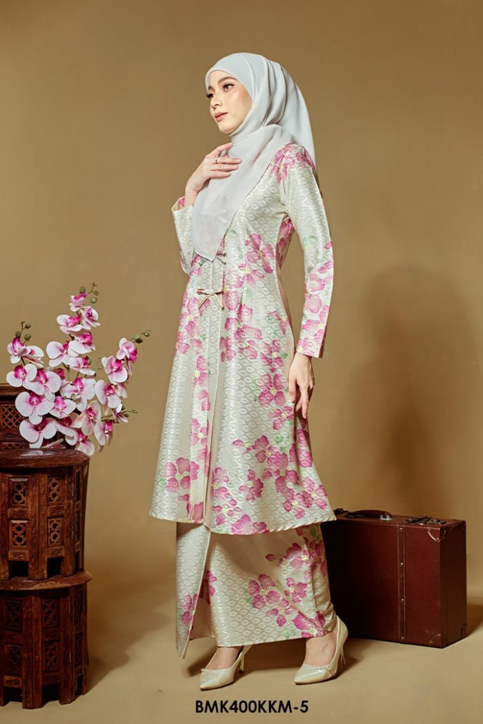 Kebarung Batiq Mia 3.0 Ribbon in Cream (BMK400KKM-5)