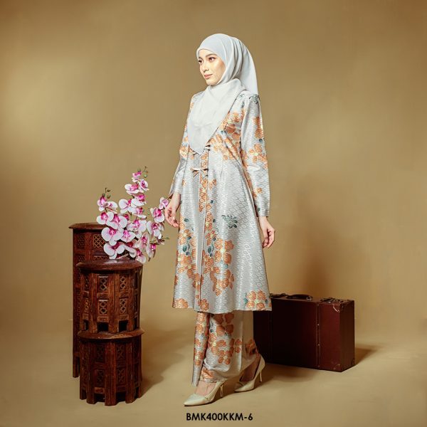 Kebarung Batiq Mia 3.0 Ribbon in Light Cream (BMK400KKM-6) - Image 2