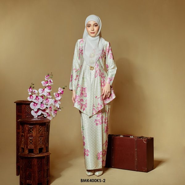 Kebaya Saloma in Cream (BMK400KS-2)